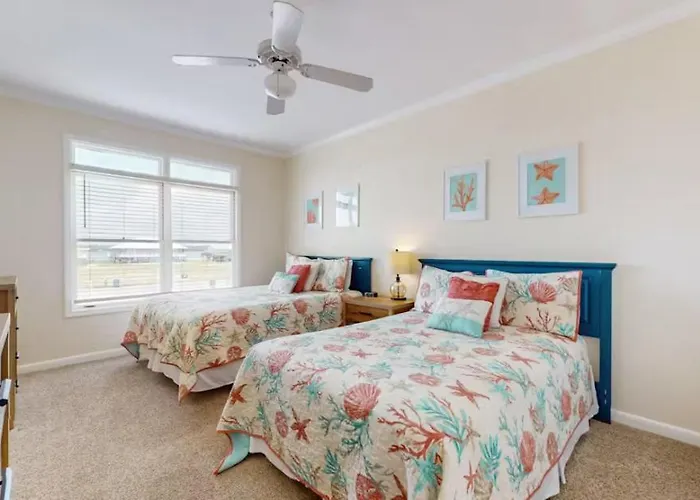 Holiday home Rally Point - 5 Bedroom - Sleeps 18 - Gulf Front - West - Prickett *