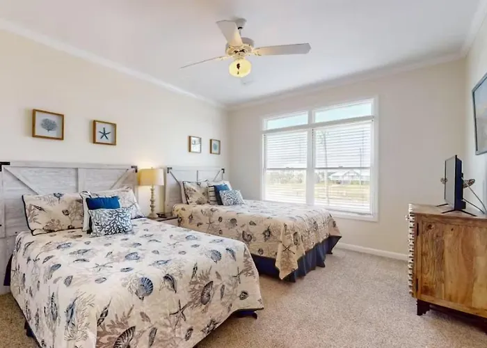 Rally Point - 5 Bedroom - Sleeps 18 - Gulf Front - West - Prickett Gulf Shores