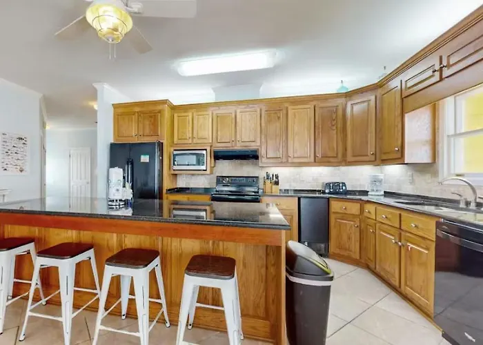 Holiday home Rally Point - 5 Bedroom - Sleeps 18 - Gulf Front - West - Prickett